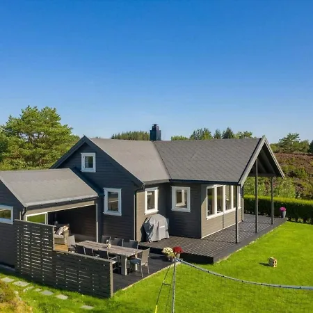 Holiday home Torangsvag Ii *